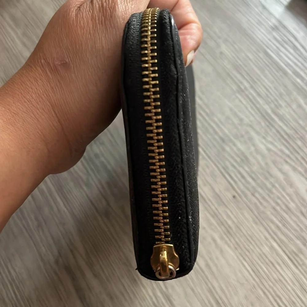 Tory Burch wallet
